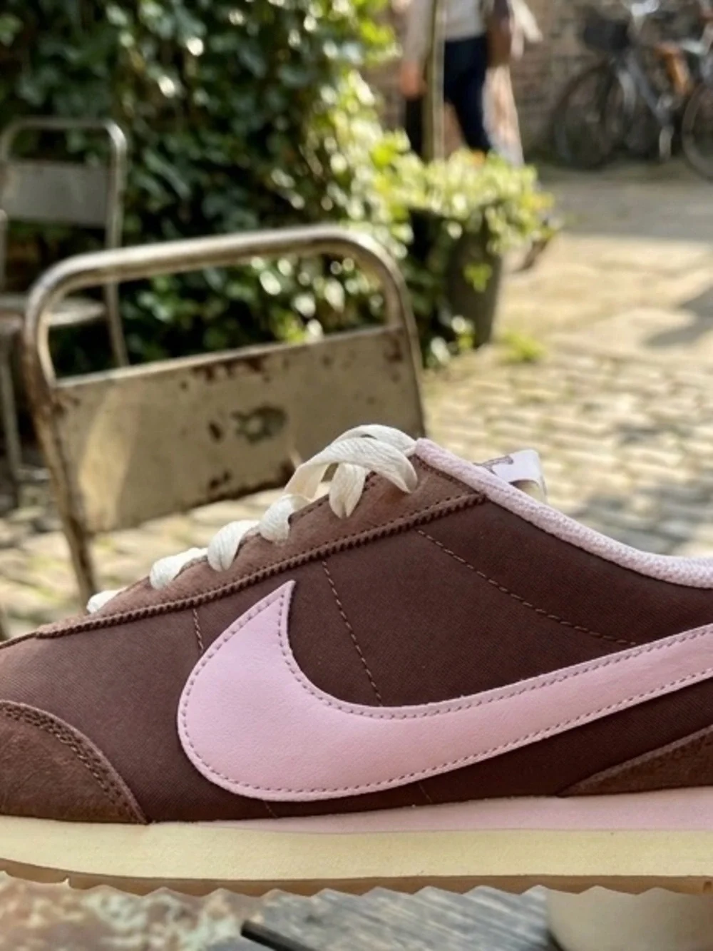 Nike Pacific Sneakers Size 10 W 8.5 M